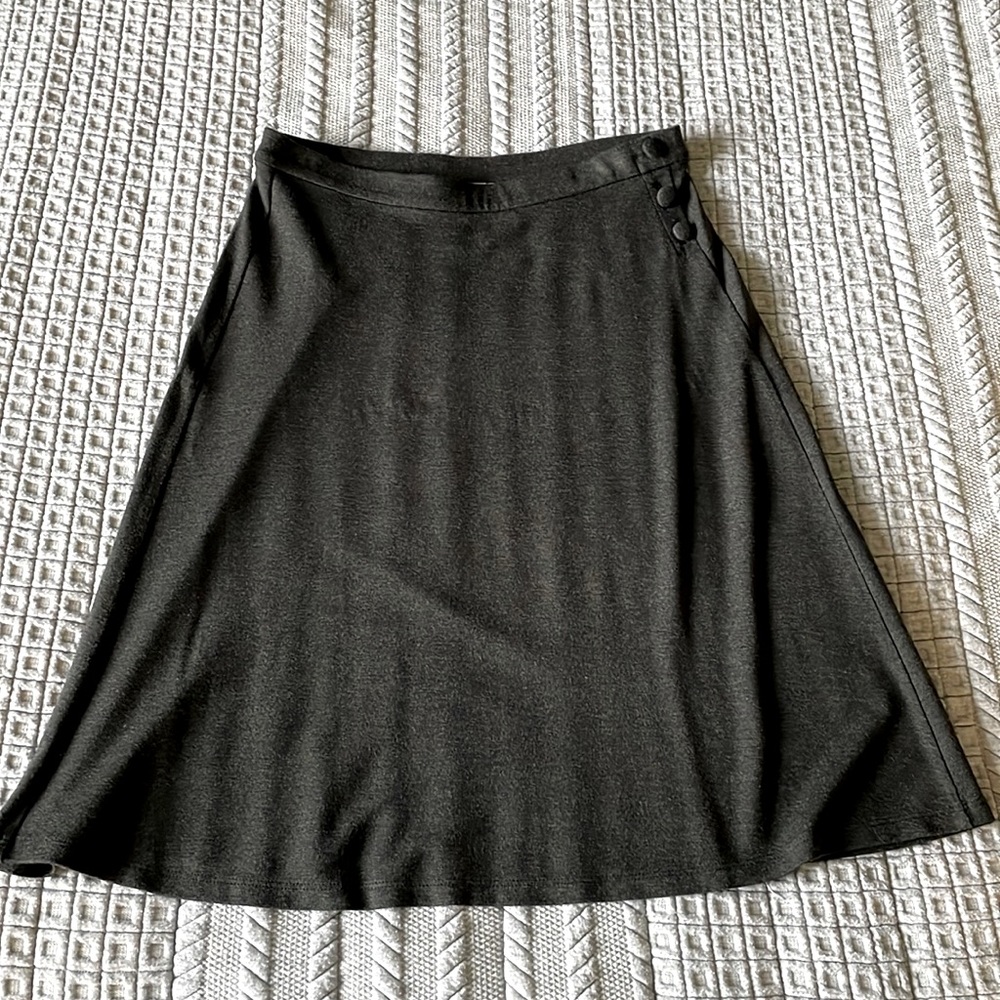 Loft grey jersey skirt